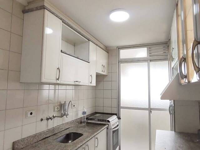 Apartamento Padrão para Venda em São Paulo - 2