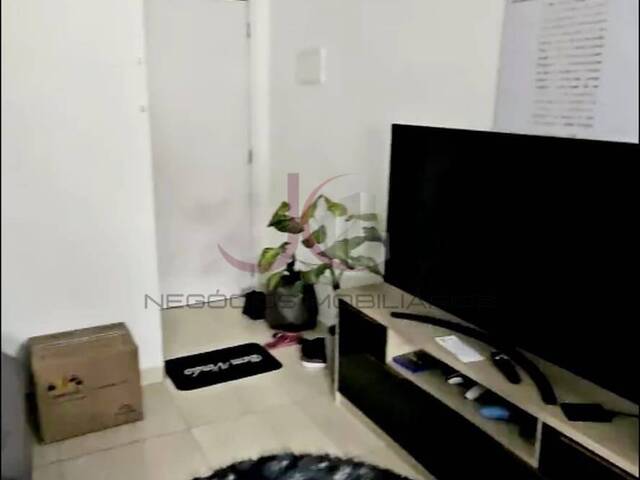 Apartamento Padrão para Venda em Santo André - 3