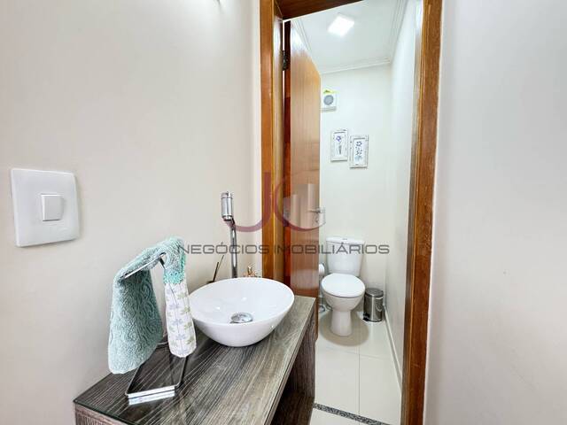 Sobrado para Venda em Santo André - 5