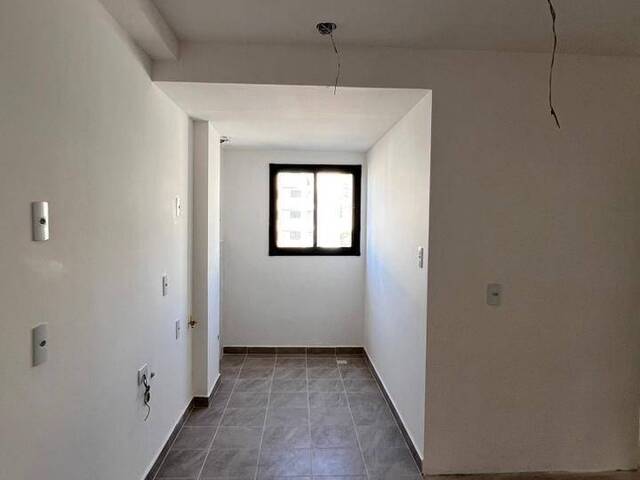 Apartamento Padrão para Venda em Santo André - 5