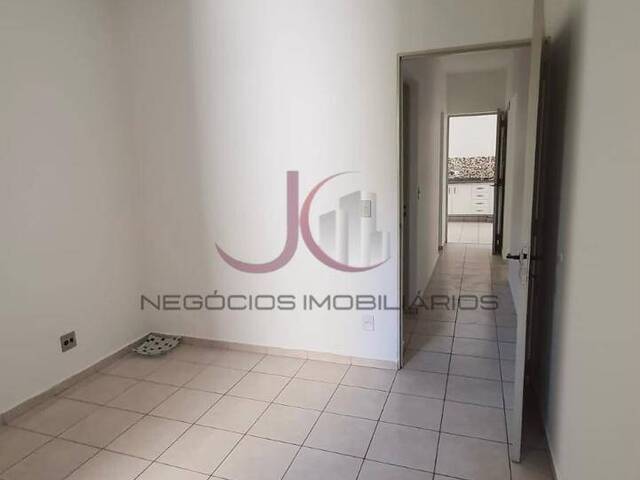 Apartamento Padrão para Venda em Santo André - 4