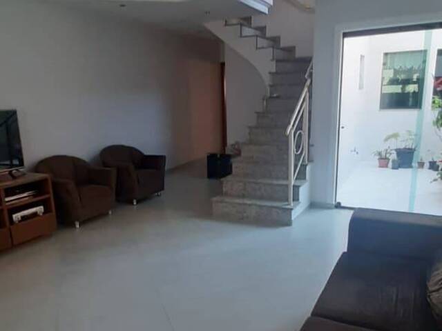 Casa Assobradada para Venda em Santo André - 5