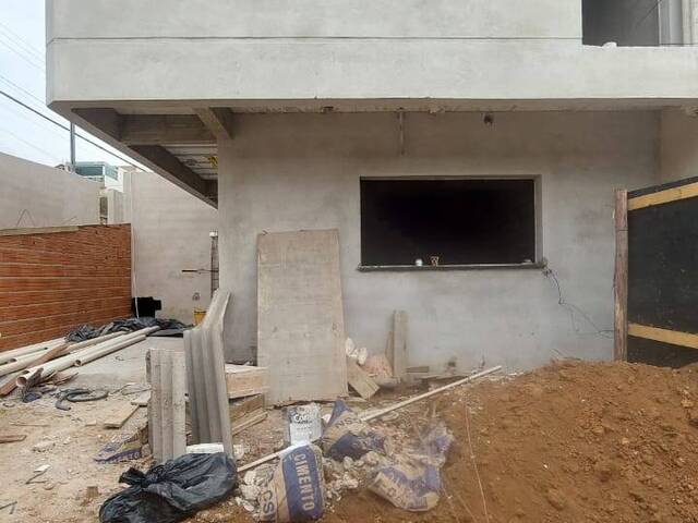 Venda em Vila Scarpelli - Santo André