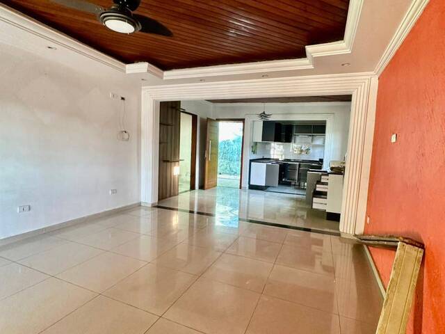 Casa Assobradada para Venda em Santo André - 5