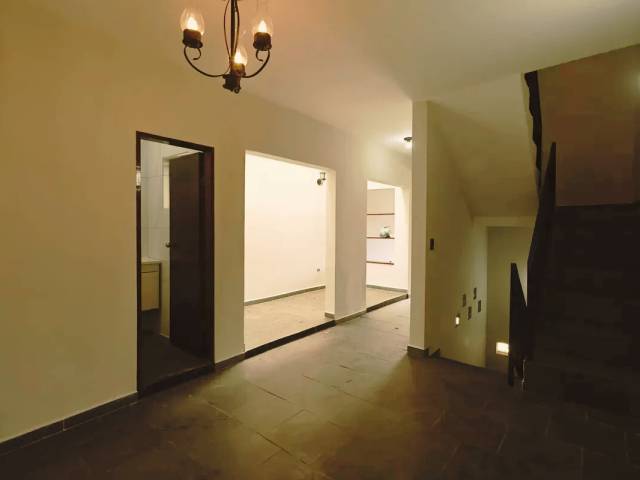 Casa Assobradada para Venda em Santo André - 5