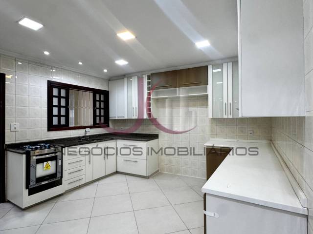 Venda em Vila Luzita - Santo André