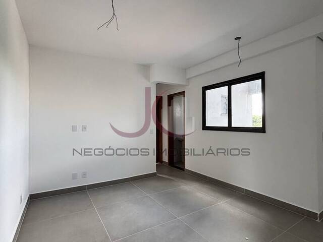 Apartamento sem condomínio para Venda em Santo André - 2