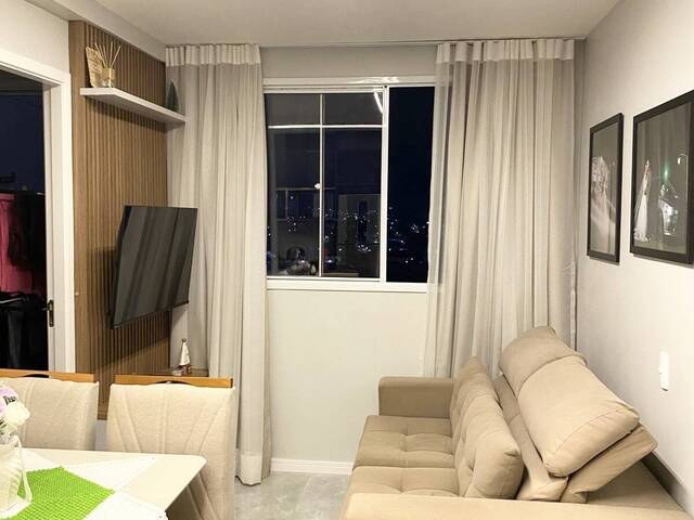 Apartamento Padrão para Venda em São Paulo - 2
