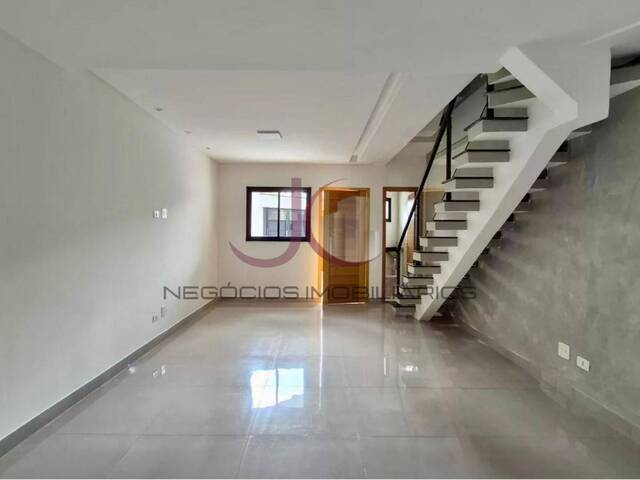 Sobrado para Venda em Santo André - 4