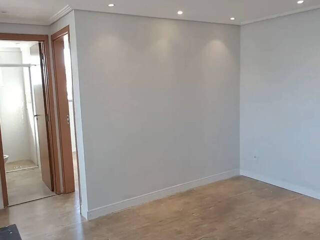 Apartamento Padrão para Venda em Santo André - 4